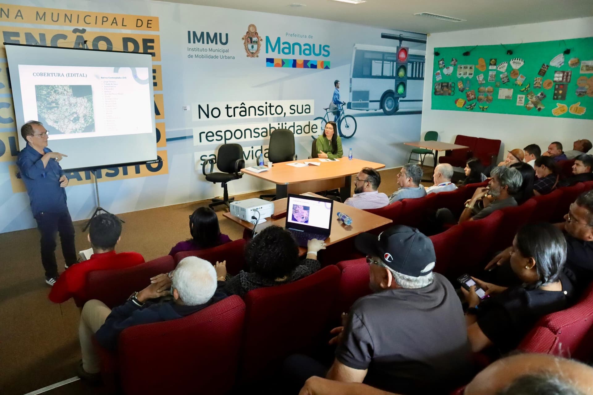 Prefeitura apresenta proposta de funcionamento do novo transporte complementar