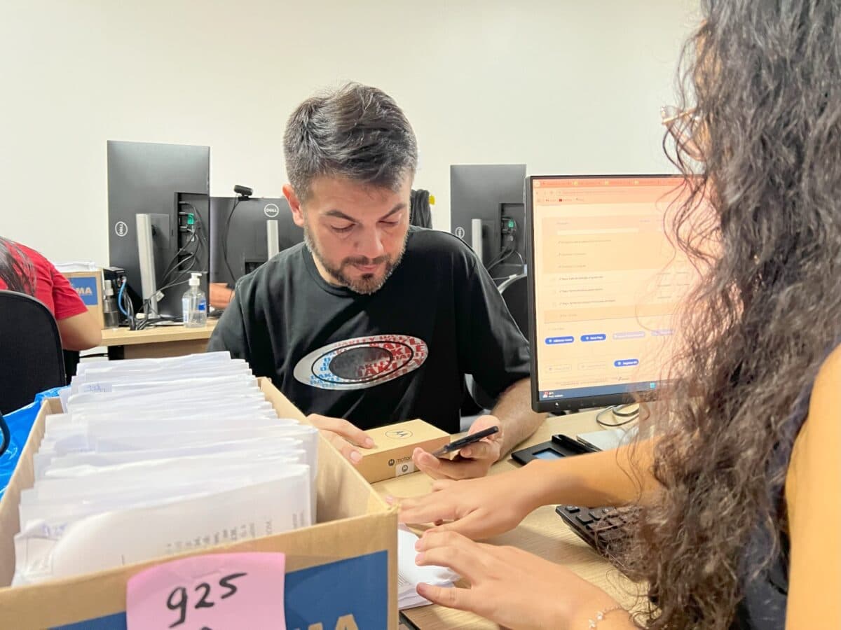 Recuperafone: mais de 700 celulares ainda não foram resgatados pelos donos em Manaus