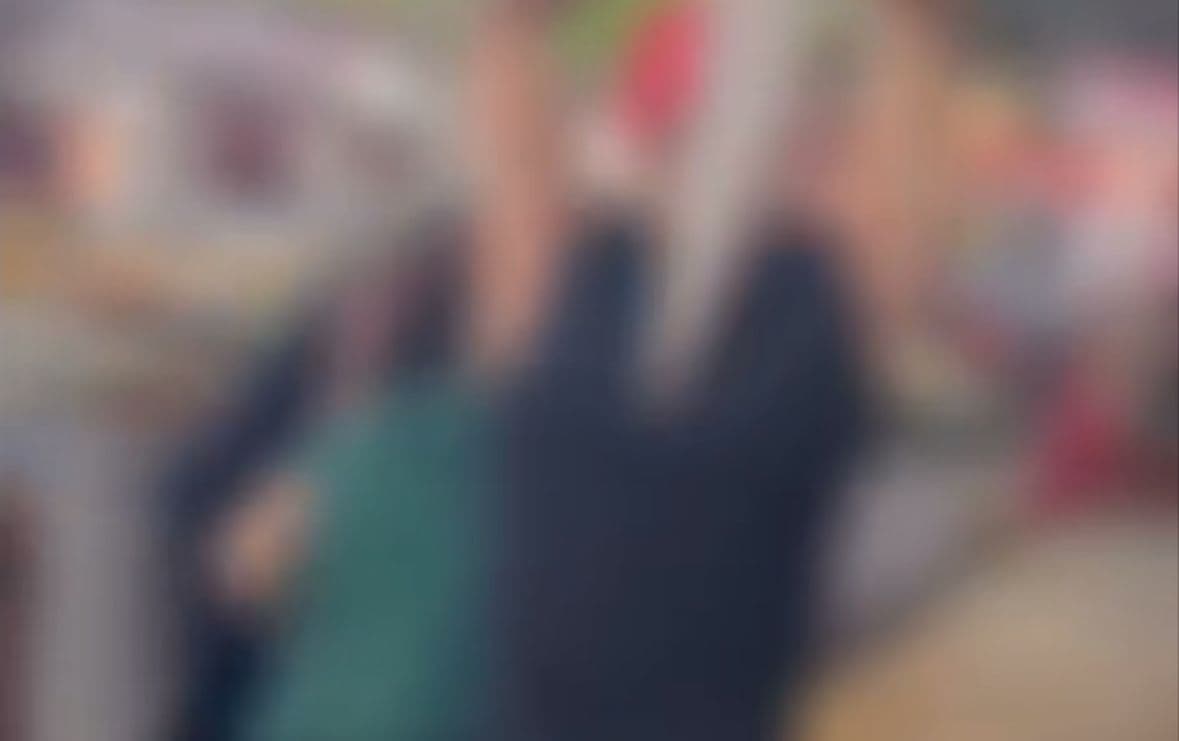 VÍDEO: Homem tenta matar ex-cunhado a facadas por ciúmes, em feira no Iranduba