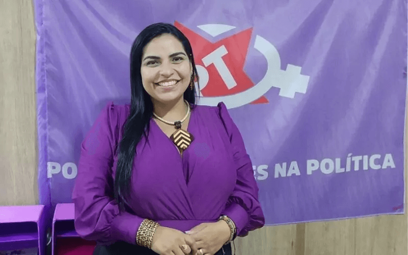 Anne Moura sobre 2026: “Estarei no jogo, me coloco à disposição do partido”