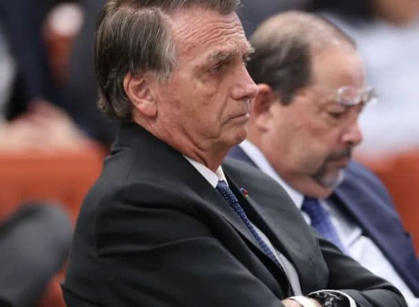 PGR pede ao STF condenação de Bolsonaro e aliados por tentativa de golpe de Estado
