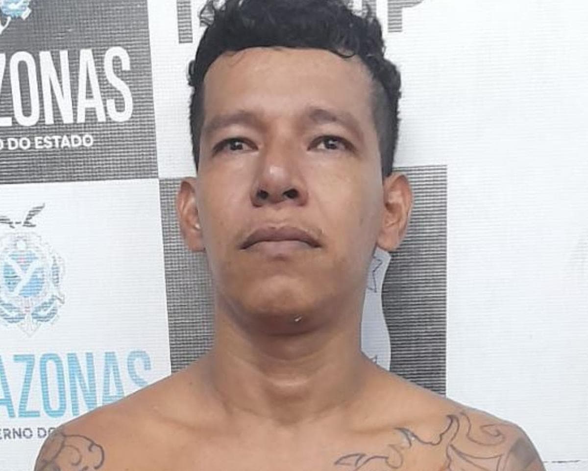 ‘Cara de gato’ é preso após atirar em família durante culto em igreja