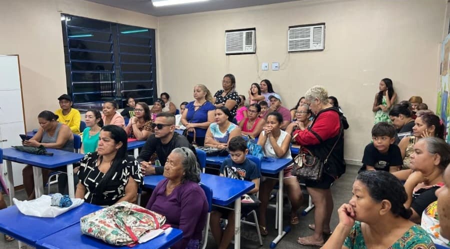 Escola recebe projeto sobre cotas raciais e inclusão de mulheres com deficiência no mercado de trabalho