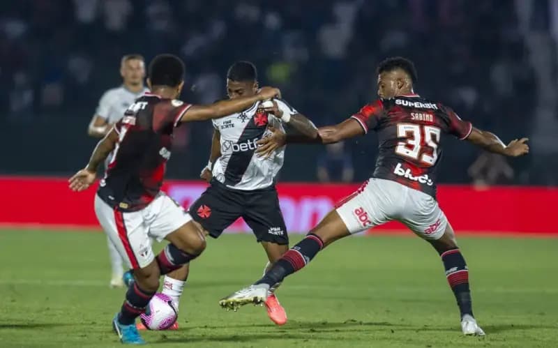 Vasco tem um desempenho negativo contra o São Paulo no Brasileirão