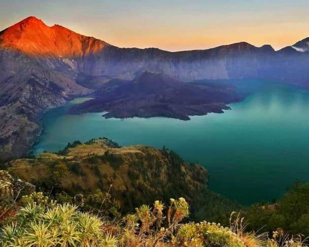 Trilha onde brasileira morreu no Monte Rinjani já fez outras vítimas ao longo dos anos; entenda