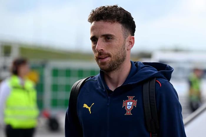 Diogo Jota, atacante do Liverpool e da seleção portuguesa, morre em acidente de carro