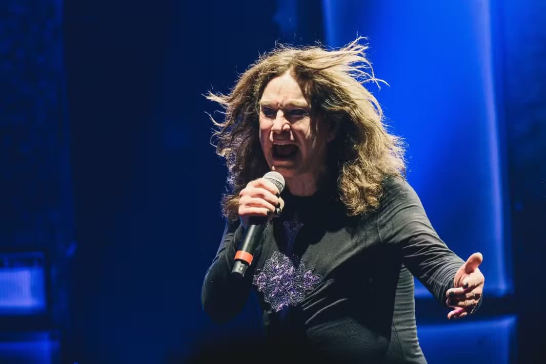 Morre Ozzy Osbourne, aos 76 anos, lenda do rock e do heavy metal