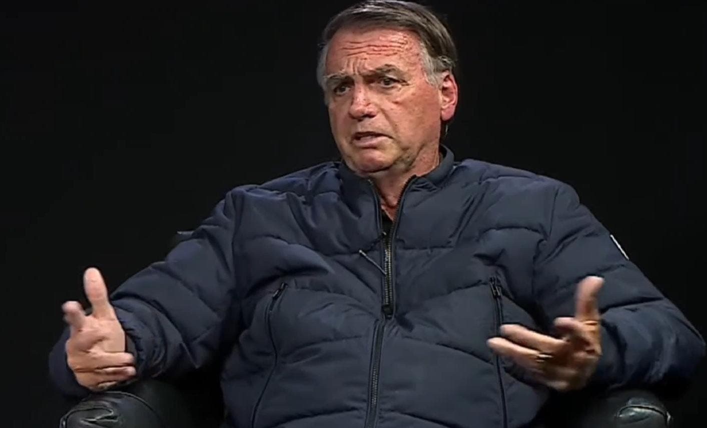 “Não sou bandido, bandido é esse no governo”, dispara Bolsonaro ao ser questinado sobre possível prisão