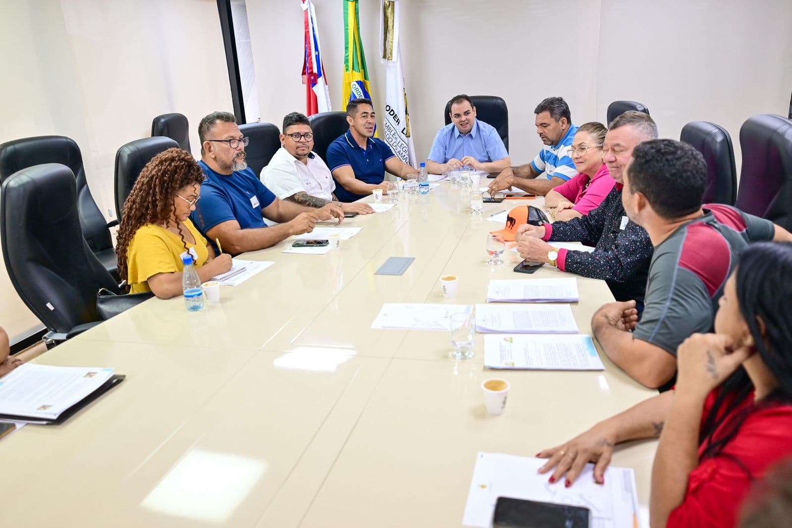 Obras de recuperação da Rodovia AM-240 dão início após articulação de Roberto Cidade com moradores de Presidente Figueiredo