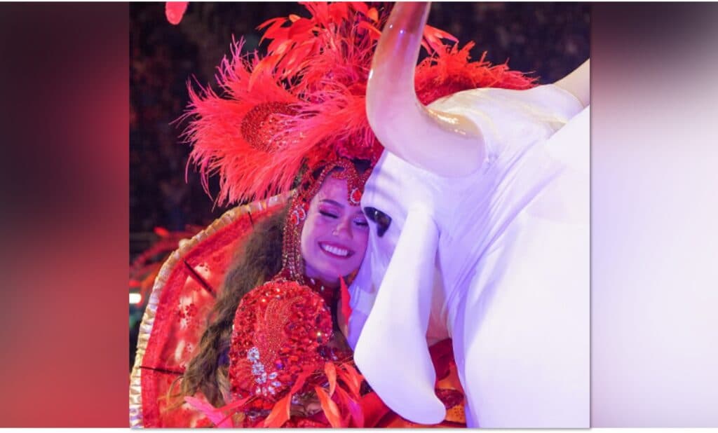 Valentina Coimbra anuncia saída do posto de Sinhazinha da Fazenda do Boi Garantido após cinco anos de trajetória