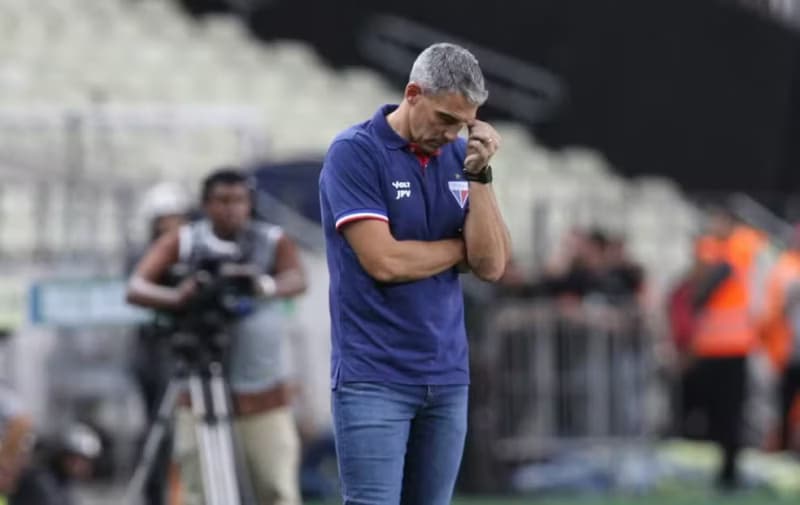 Fortaleza demite Vojvoda após resultados negativos no Brasileirão