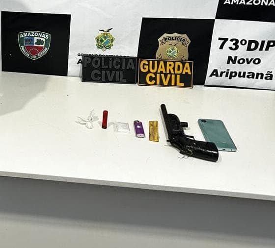 Suspeito é preso com arma caseira, munição e cocaína em Novo Aripuanã