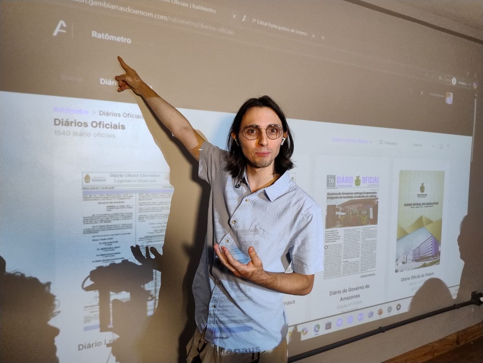 Amom Mandel: “Não é hora de falar em mudança de partido”