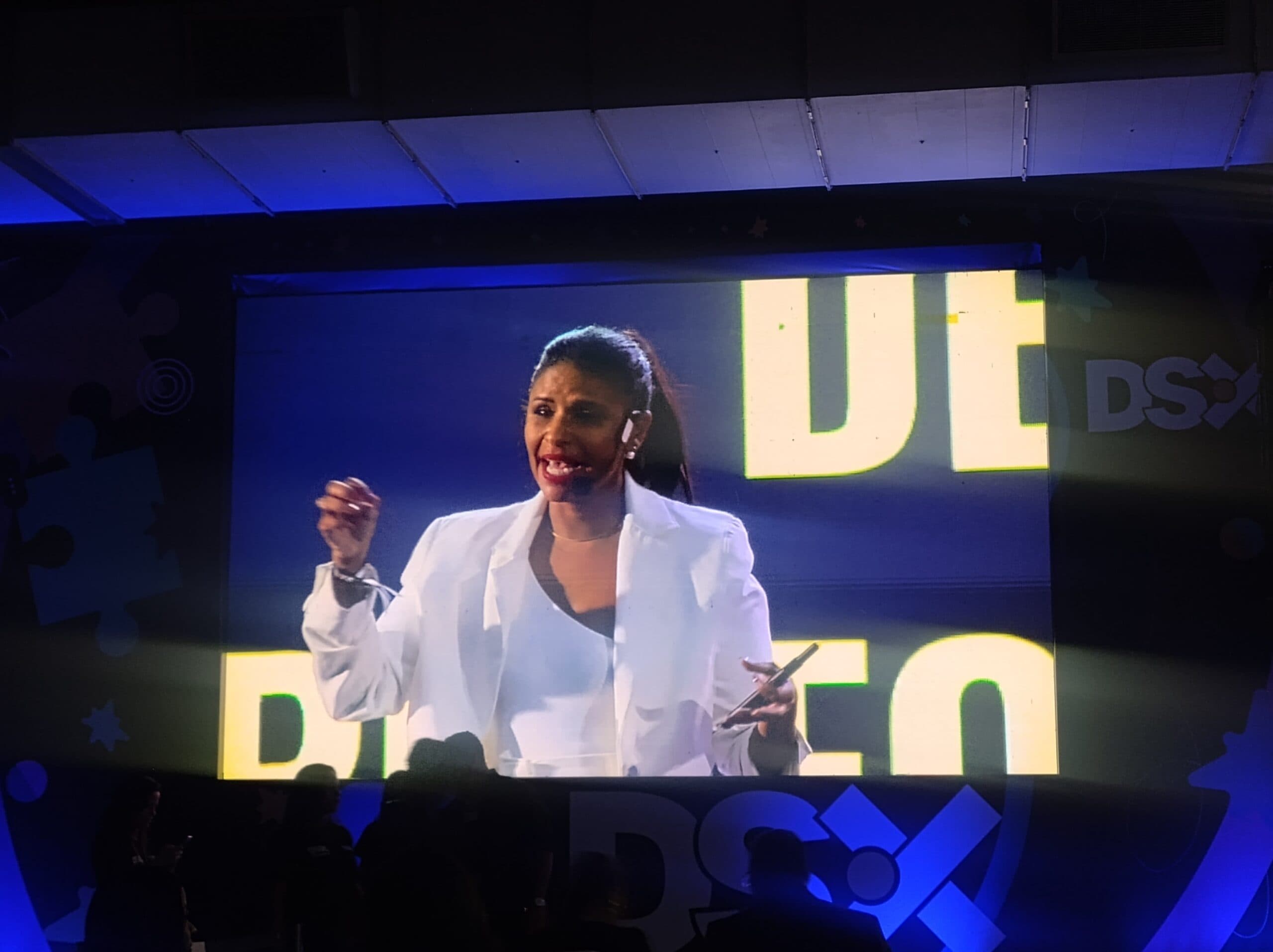 DSX 2025: Amanda Maria deu as dicas para quem quer ser “líder de alta performance”