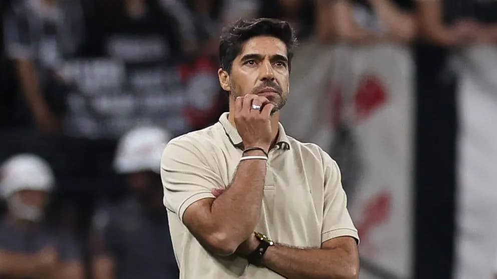 Carlos Miguel vai a campo; Abel avalia alterações na Libertadores