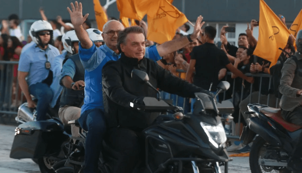 Coronel Menezes: a bandeira da direita bolsonarista trocou de mão