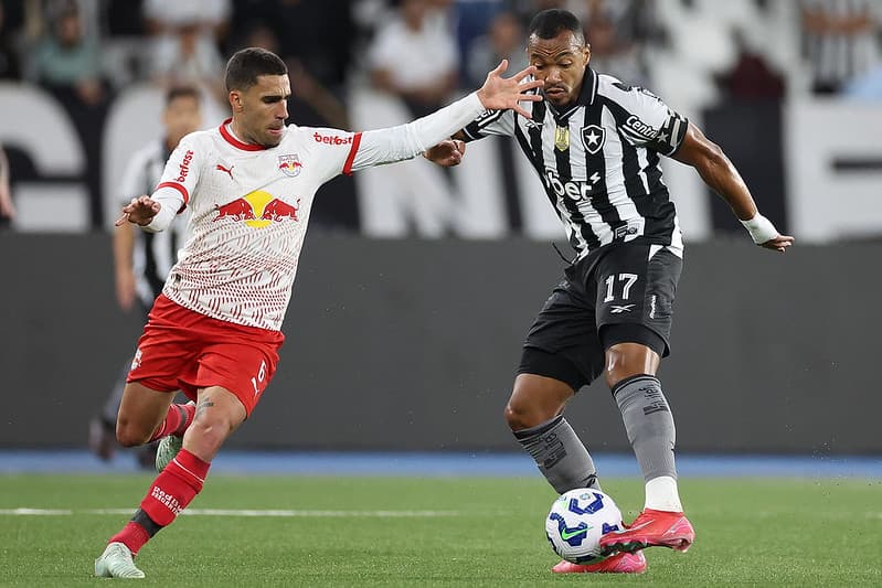 Botafogo vence e fica perto das quartas de final da Copa do Brasil
