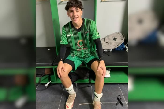 Jogador de 20 anos morre após sentir “cansaço profundo” na Argentina