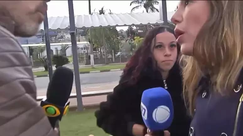 VÍDEO: Discussão entre repórteres da Band e Record termina em empurrão ao vivo e vai parar na delegacia