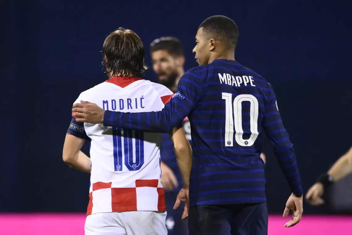 Kylian Mbappé será o novo camisa 10 do Real Madrid após saída de Luka Modric, segundo jornal francês