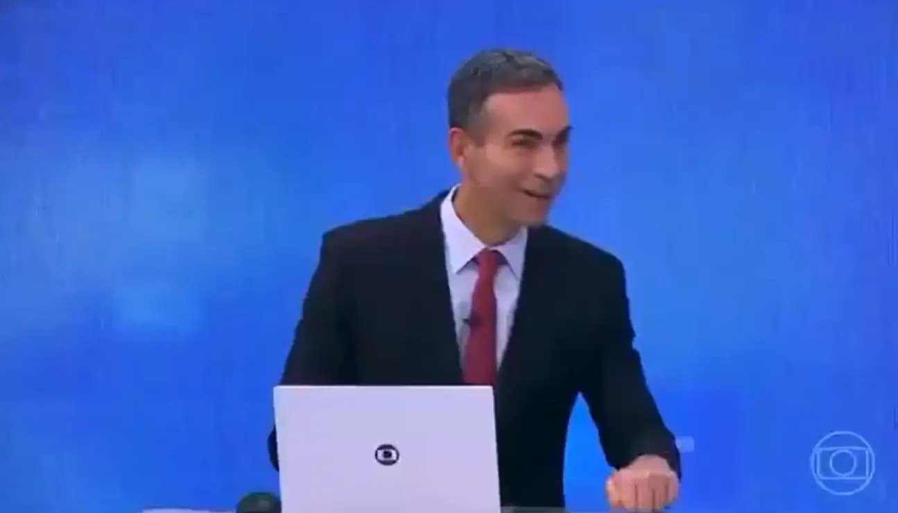 VÍDEO: apresentadores da Globo fazem ironia com “toc toc toc” e internet relaciona com Bolsonaro