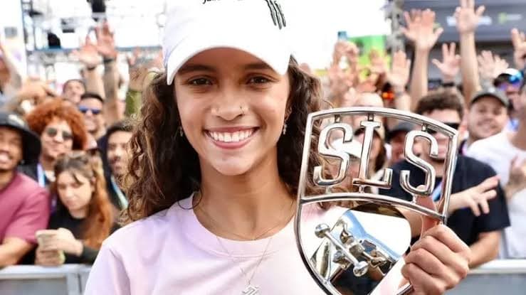 Rayssa Leal domina final e vence etapa de Brasília da SLS