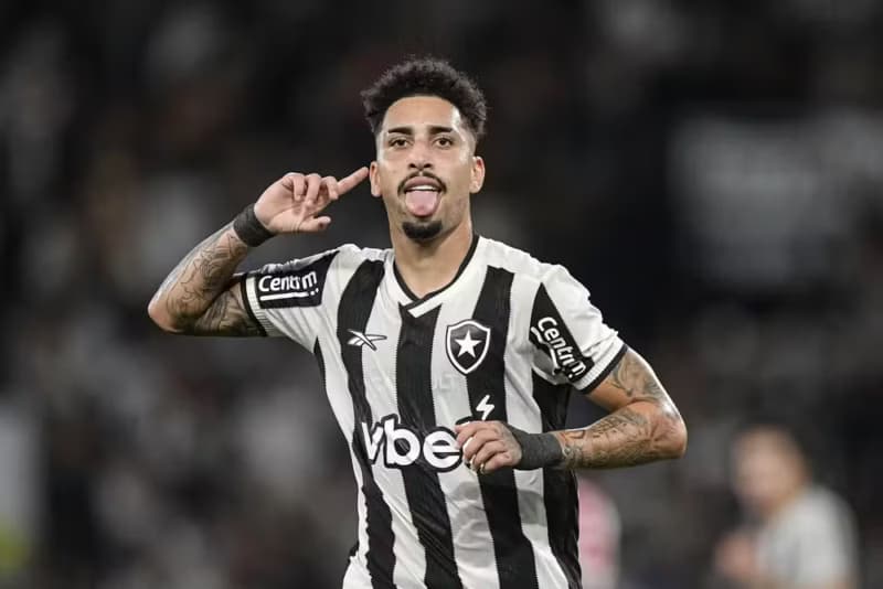 Libertadores: Botafogo encara LDU e Palmeiras pega Universitario hoje; veja onde assistir