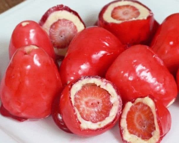 Morango do amor: conheça o doce que virou febre no mês de julho