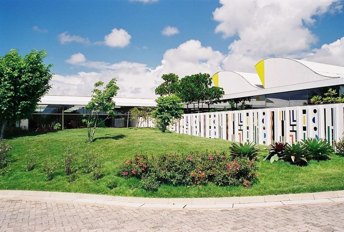 Veja concursos públicos em aberto que oferecem 37 mil vagas, com salários de até R$ 32 mil