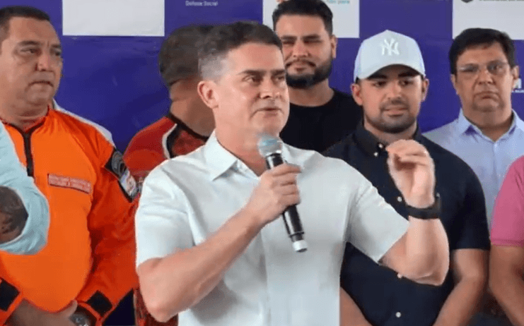 David Almeida anuncia suspensão da greve dos rodoviários prevista para amanhã (26/8)