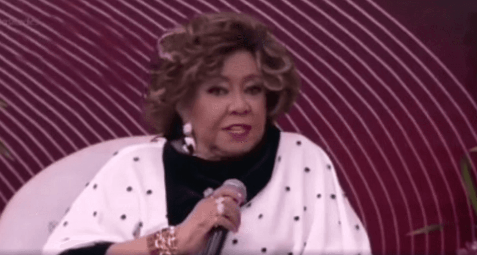 Alcione diz que vai fazer “macumbinha” para Trump e chama Alexandre de Moraes de “ministro maravilhoso”