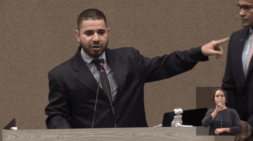 Fala de viúvo de Giovana é interrompida por vereadores incomodados com termo “ratos”