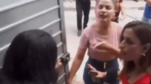 Cinegrafista fica preso durante confusão familiar ao vivo