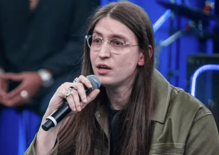 Felca fala pela 1ª vez após repercussão de vídeo ‘adultização’