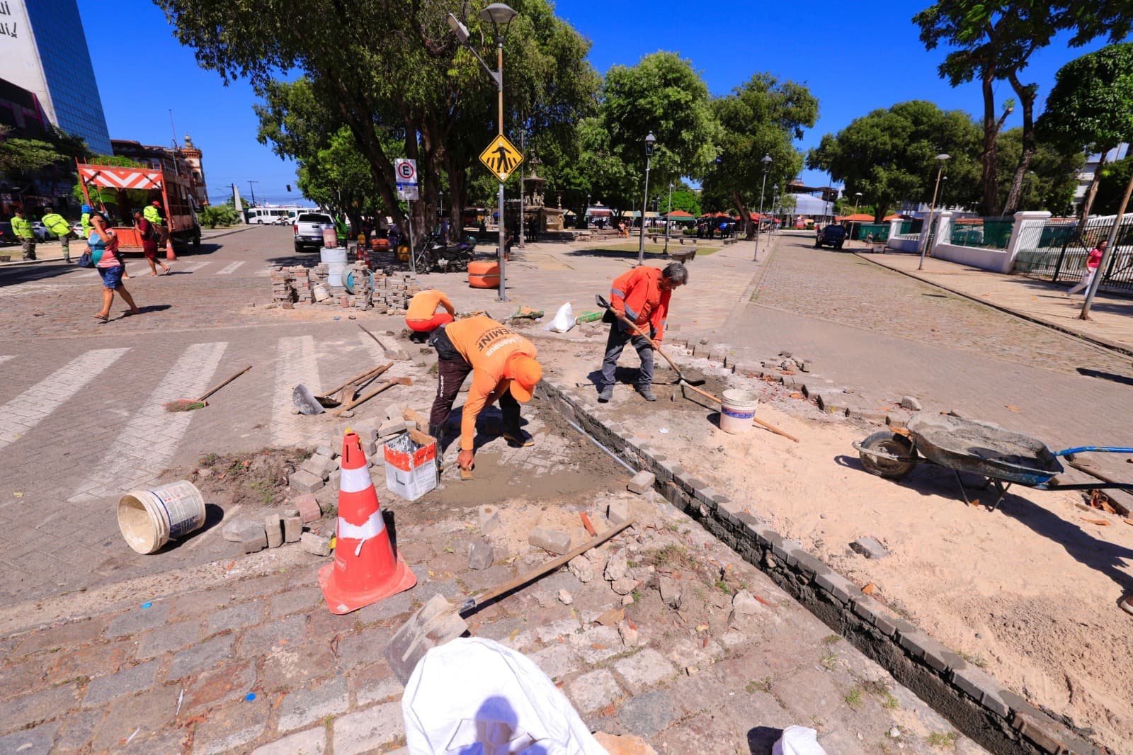 Presidente do CDL-Manaus revela chegada de novos gigantes do comércio e aposta na recuperação do Centro