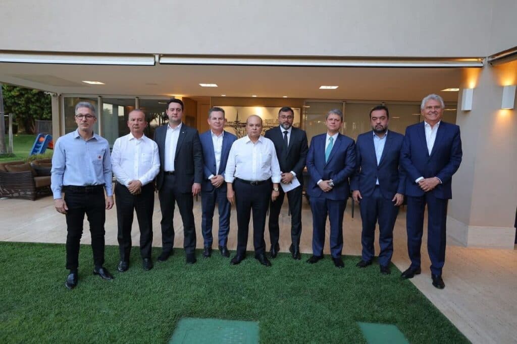 Em Brasília, Wilson Lima se reúne com governadores: “Cobrar do Governo Federal diálogo com EUA”