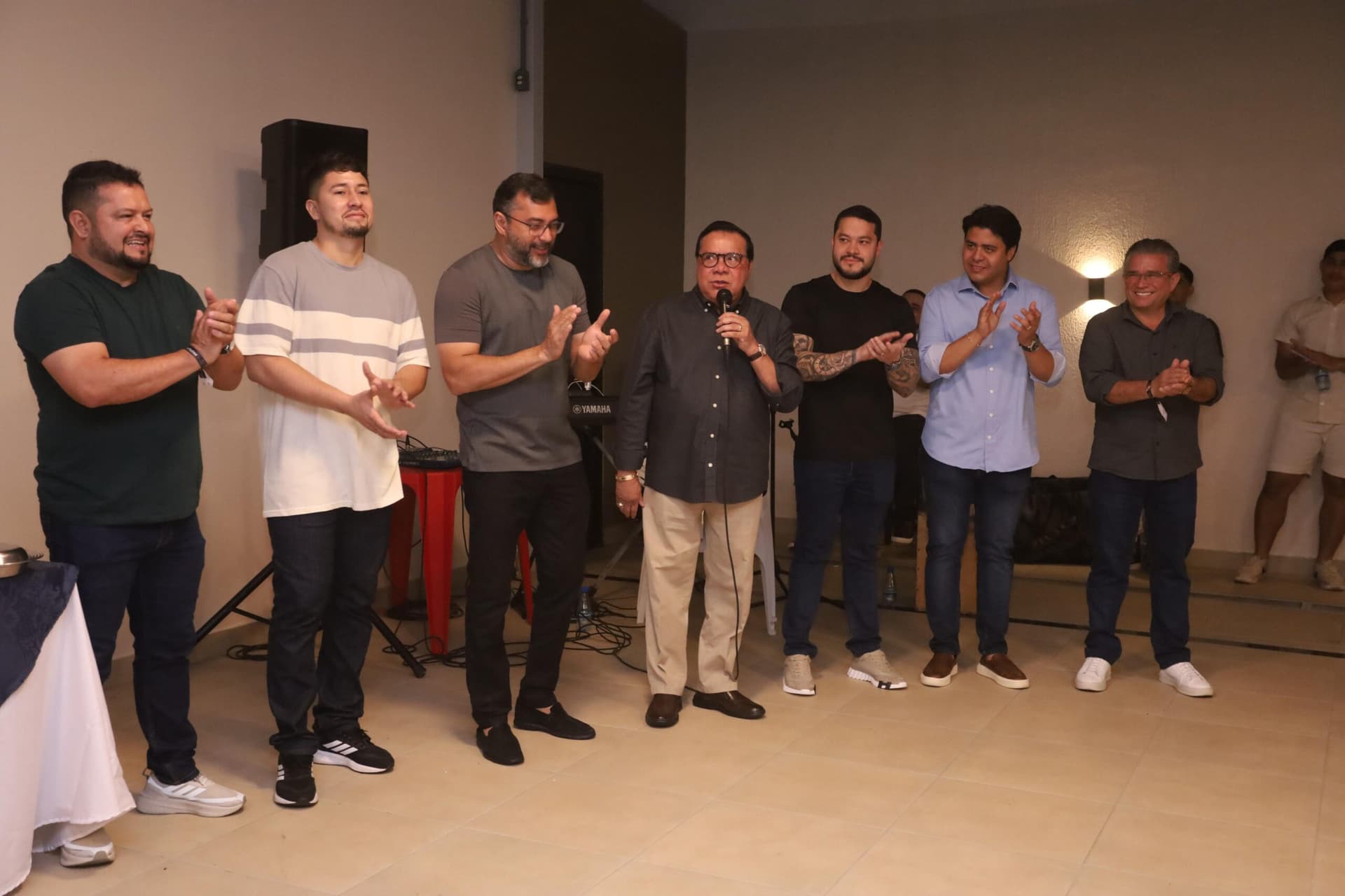 Adail Pinheiro reúne lideranças políticas do Amazonas no aniversário de Coari