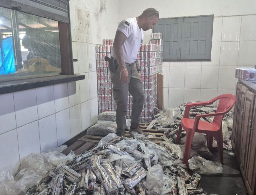 Dono de supermercado é preso suspeito de vender produtos vencidos em Borba