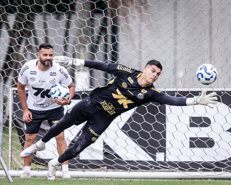 Flamengo continua interessado em Brazão, do Santos