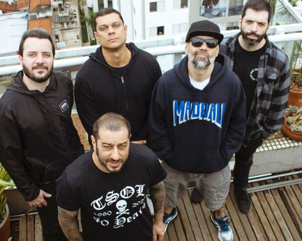 CPM 22: Os 30 anos do punk/hardcore que mudou o rock nacional nos anos 2000