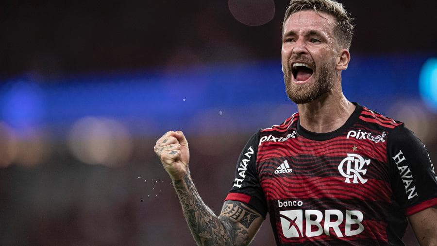 Flamengo impede proposta europeia por Léo Pereira