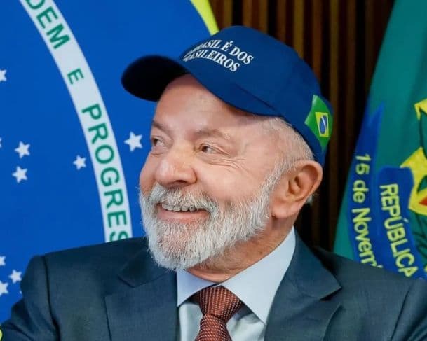 Aprovação do governo Lula cresce após participação na ONU, aponta PoderData