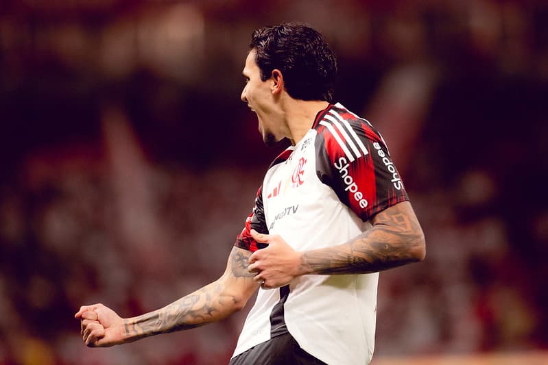 Flamengo vence Internacional e se firma líder do Brasileiro