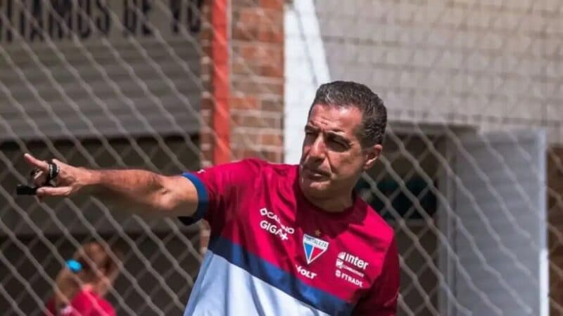 Fortaleza: Renato Paiva Deyverson, Zé Welison e Magrão