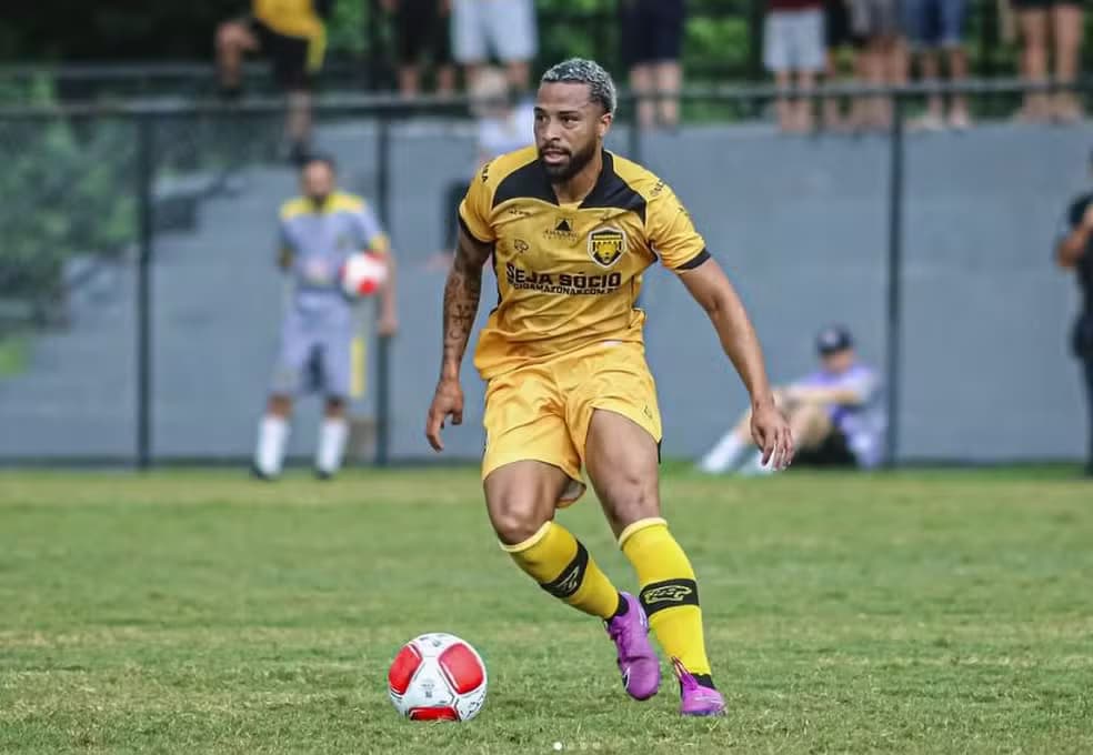 Após a rescisão de contrato, Vinicius Belotti deixa o Amazonas FC