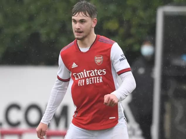 Billy Vigar sofreu uma grave lesão cerebral e encontra-se em coma induzido