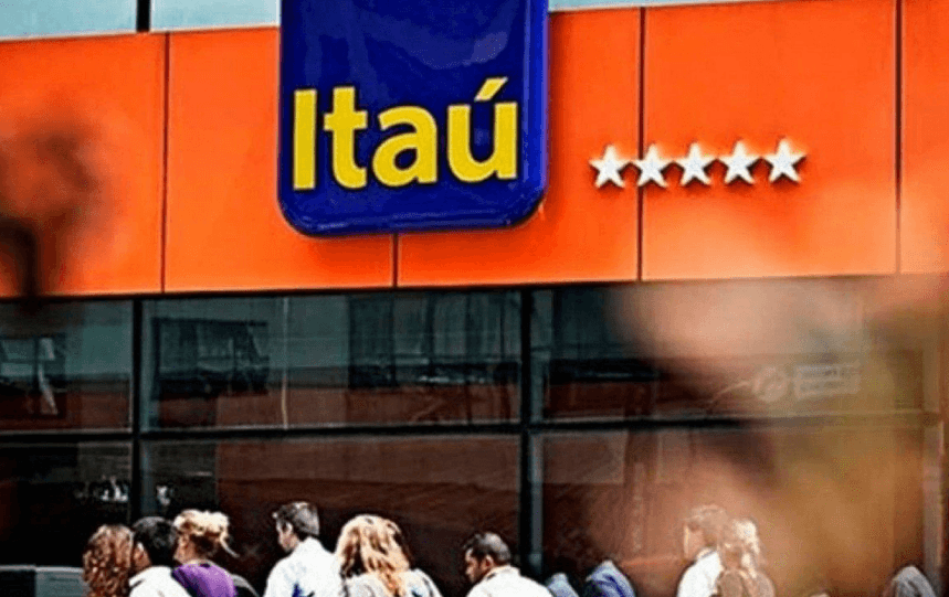Itaú demite cerca de mil funcionários de home office por produtividade