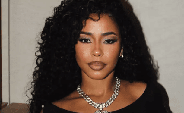 Ex de MC Daniel, Lorena Maria erra Pix de R$ 4 mil e agradece honestidade