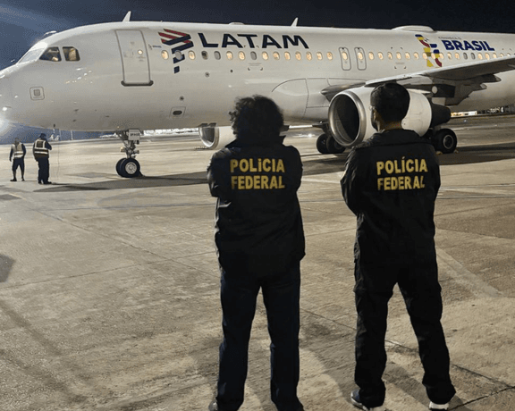 Foragido de São Paulo é preso ao desembarcar no aeroporto de Manaus