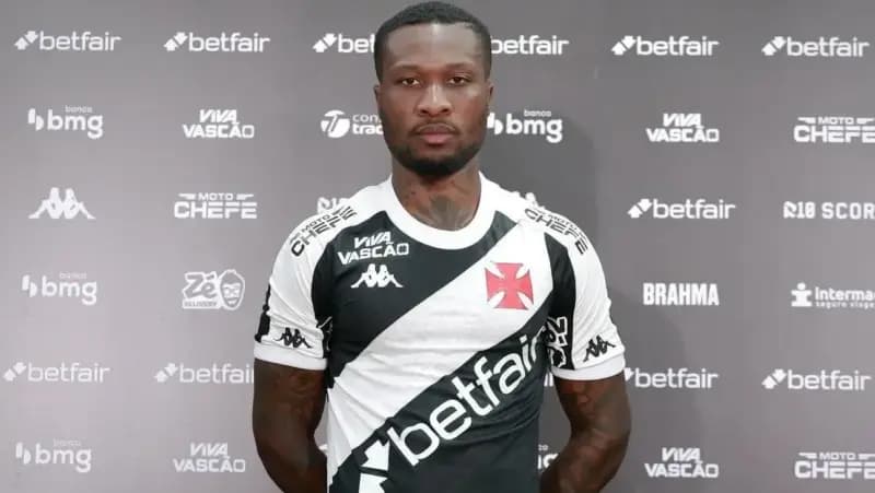 Loide Augusto é emprestado pelo Vasco ao Rizespor